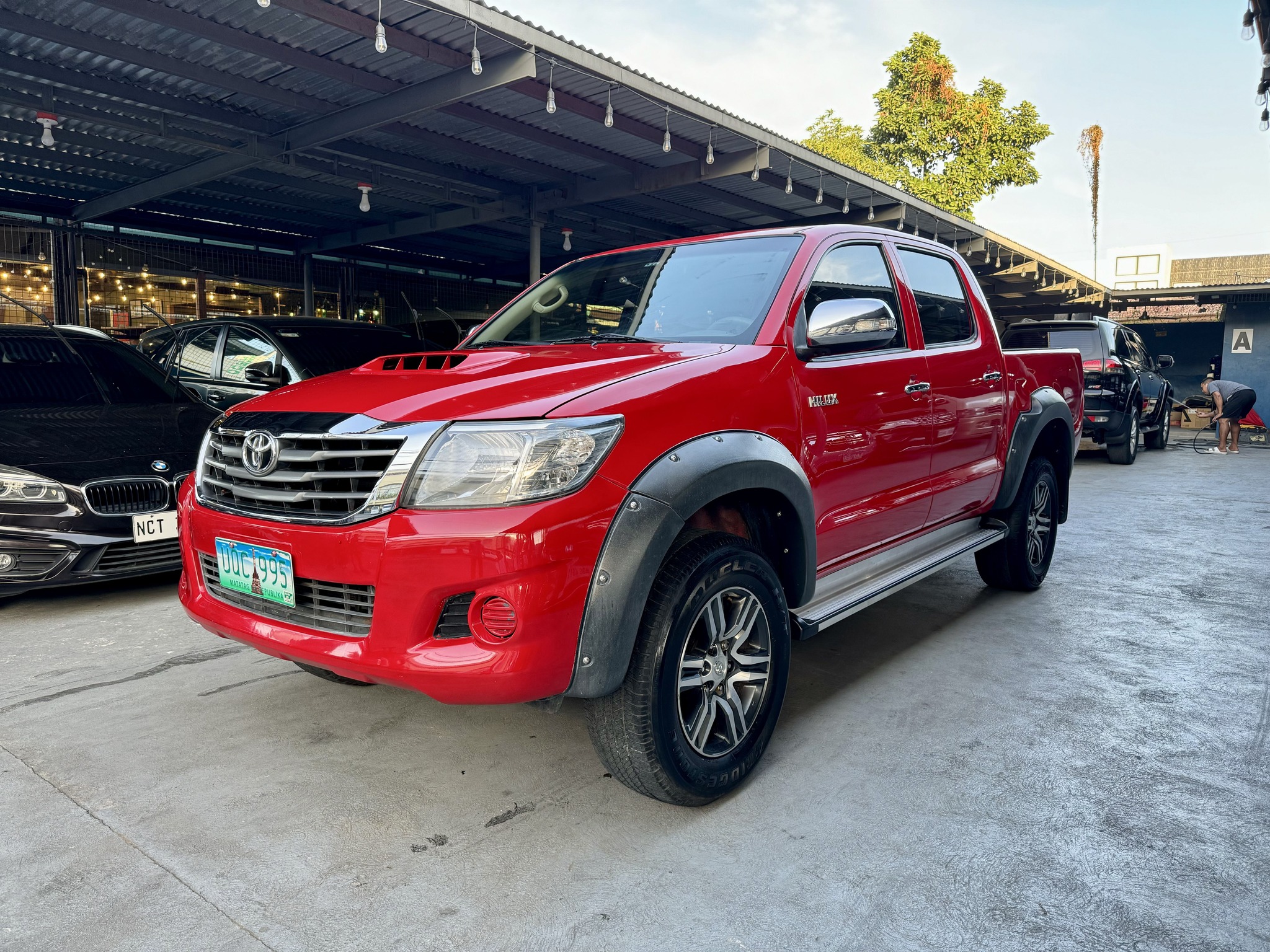 2013 Toyota Hilux G Manual 4X2 D4D Turbo Diesel! Fortuner Upgraded Magwheels! Loaded! Financing Low Dp!